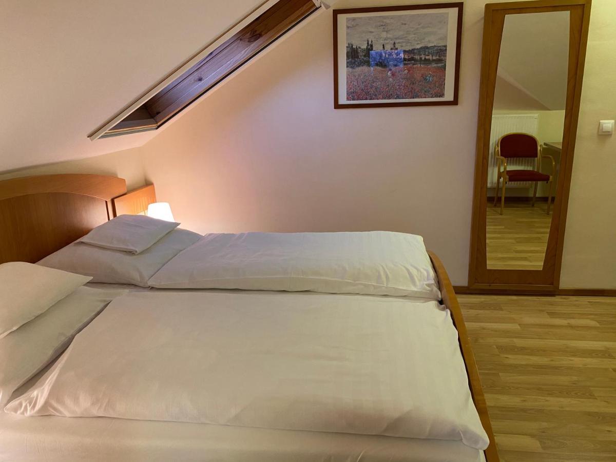 Aurora Panzio Bed and Breakfast Bük Εξωτερικό φωτογραφία