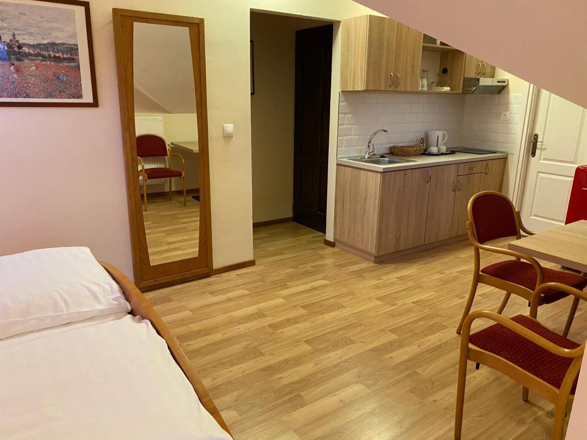 Aurora Panzio Bed and Breakfast Bük Εξωτερικό φωτογραφία